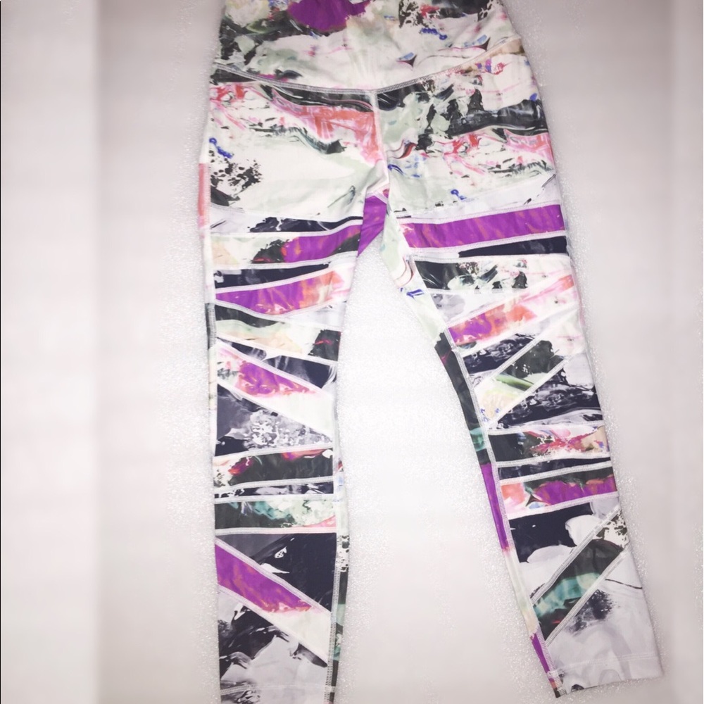 Lululemon Athletic Design Leggings 🌈